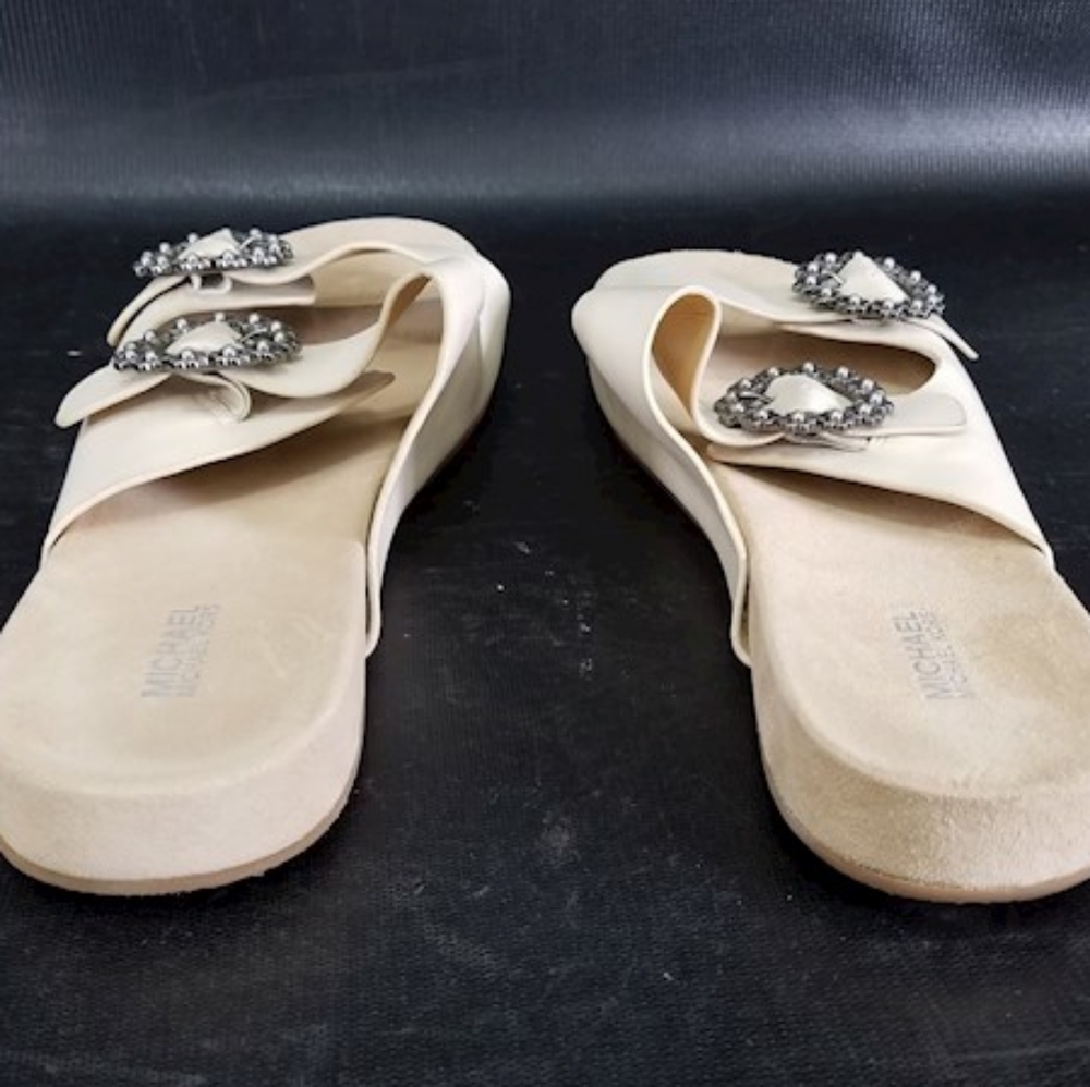 Michael Kors flower buckle slides